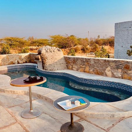 Nana Jawai Wildlife Safari Camp Bed & Breakfast エクステリア 写真