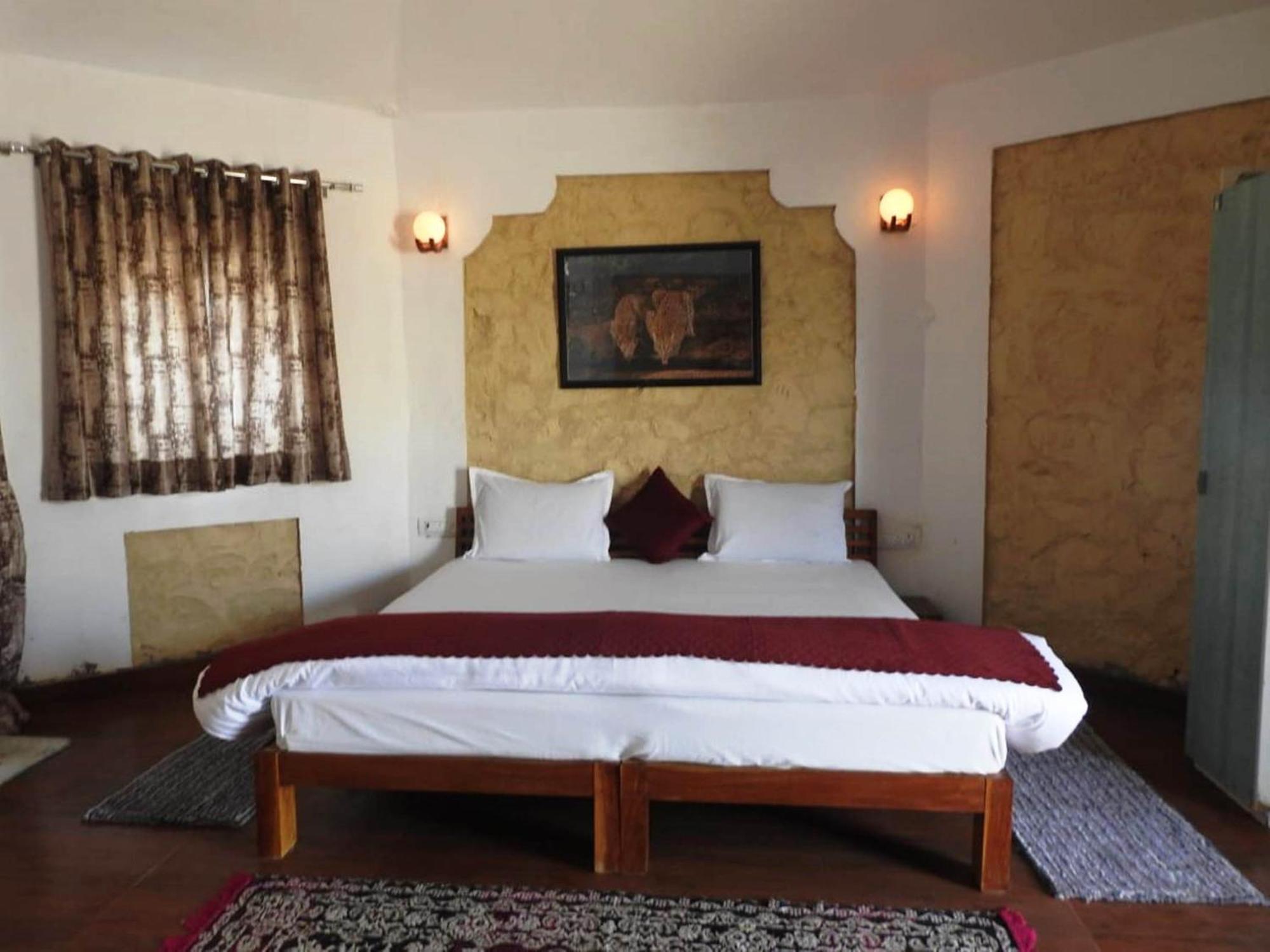 Nana Jawai Wildlife Safari Camp Bed & Breakfast エクステリア 写真