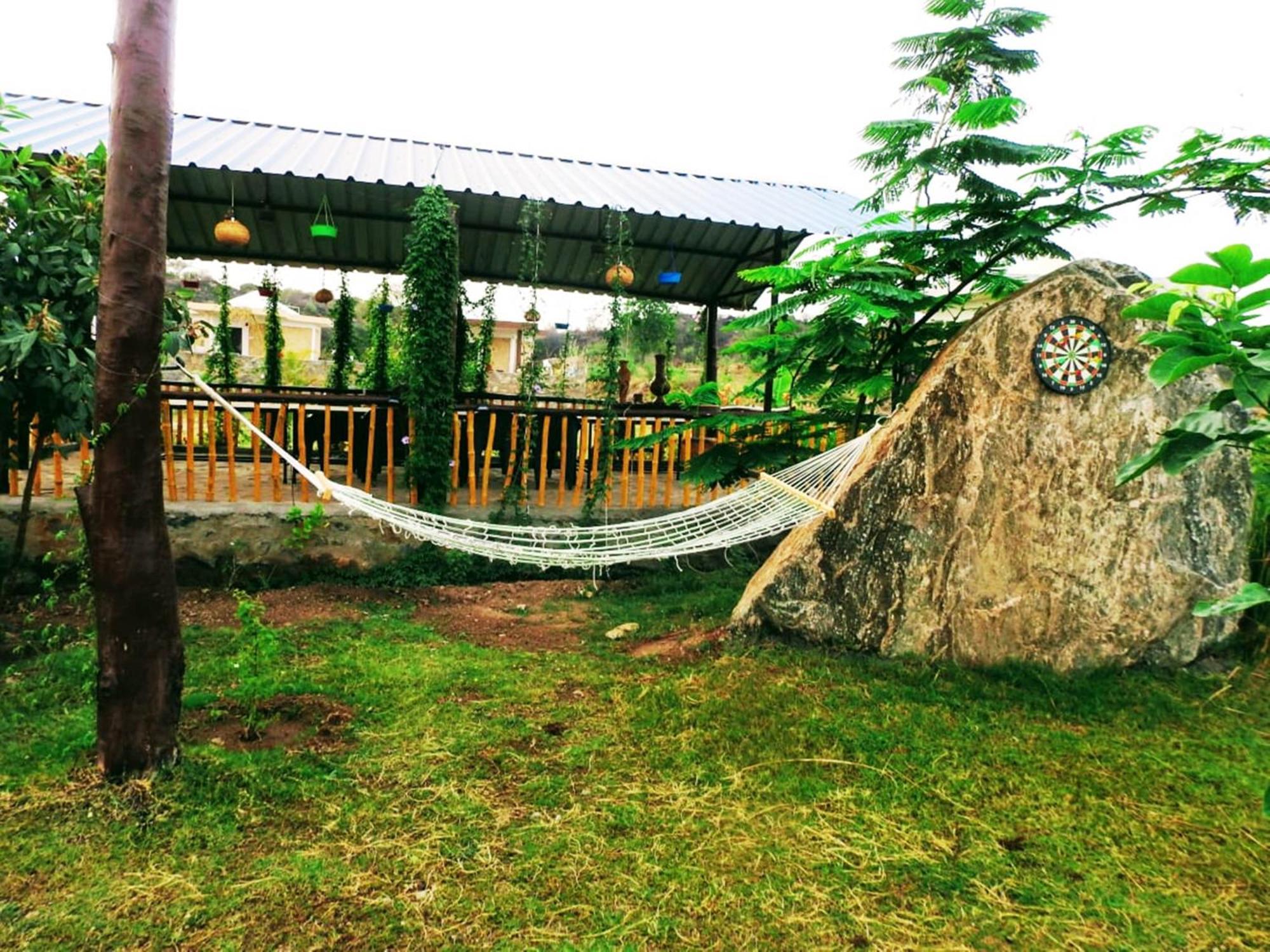 Nana Jawai Wildlife Safari Camp Bed & Breakfast エクステリア 写真