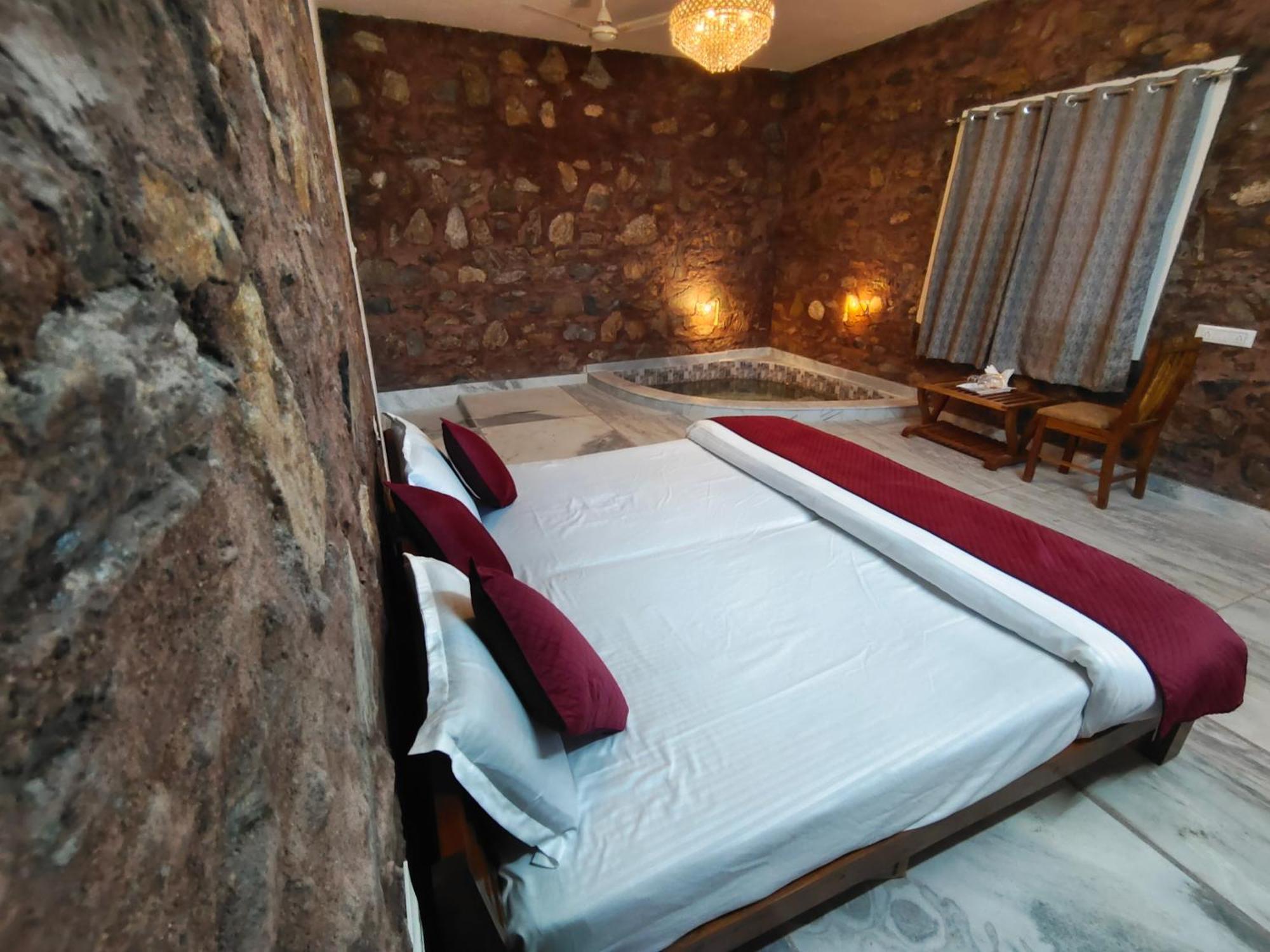 Nana Jawai Wildlife Safari Camp Bed & Breakfast エクステリア 写真